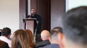 Durante la jornada de empalme en la  @UPRAColombia  el nuevo director general, Juan Pablo Sandoval se dirigió a los colaboradores de la entidad y reconoció su importancia como referente técnico en el sector rural agropecuario. Durante la jornada de empalme en la  @UPRAColombia  el nuevo director general, Juan Pablo Sandoval se dirigió a los colaboradores de la entidad y reconoció su importancia como referente técnico en el sector rural agropecuario.